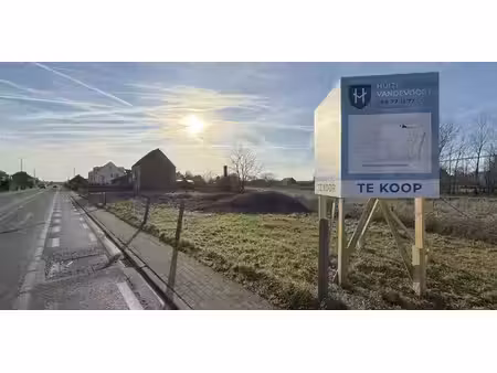zone de projet à vendre à rotem pour € 299.000