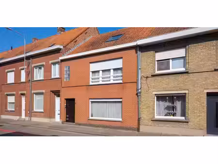 immeuble d'appartements à vendre à ingelmunster pour € 245.000