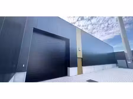 bâtiment d’entreprise à vendre à brasschaat pour € 445.000