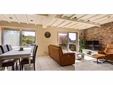bien commercial à vendre à hamme pour € 325.000 avec 3 chambres à coucher