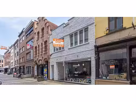 bâtiment commercial à vendre à mechelen pour € 299.000 avec 1 chambre à coucher