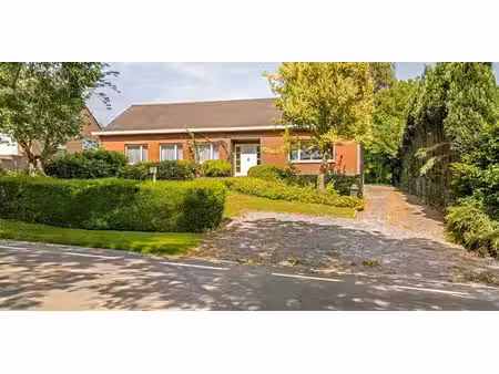 maison à vendre à kaster pour € 395.000 avec 5 chambres à coucher