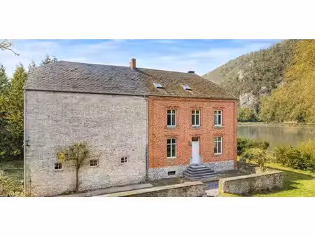 maison à vendre à hermeton-sur-meuse pour € 289.000 avec 4 chambres à coucher