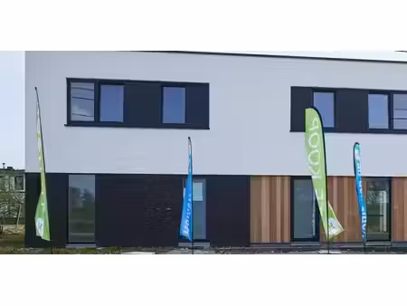 sous option - maison à vendre à steenhuize-wijnhuize avec 3 chambres à coucher