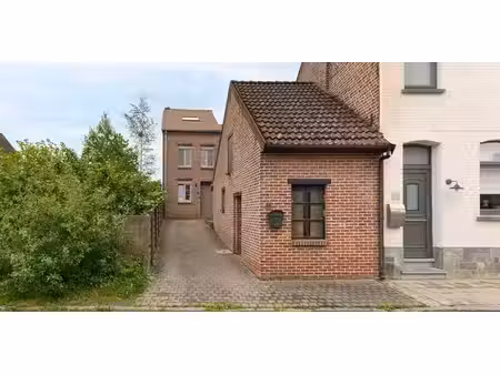 sous option - maison à vendre à outgaarden avec 3 chambres à coucher
