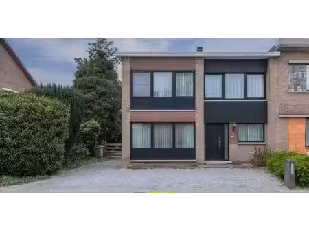 maison à vendre à mechelen-aan-de-maas pour € 317.000 avec 3 chambres à coucher