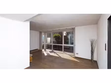 sous option - usage mixte à vendre à zelzate avec 3 chambres à coucher