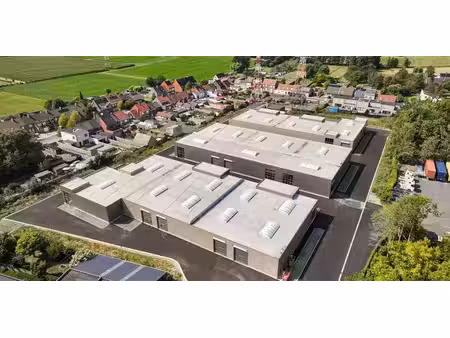bâtiment d’entreprise à vendre à wevelgem pour € 371.426