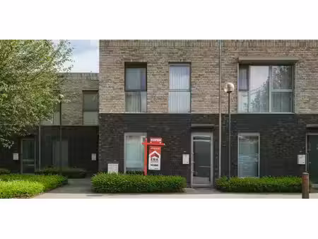 appartement à vendre à zonhoven pour € 325.000 avec 3 chambres à coucher