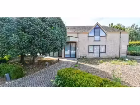 bureau à vendre à hever pour € 375.000