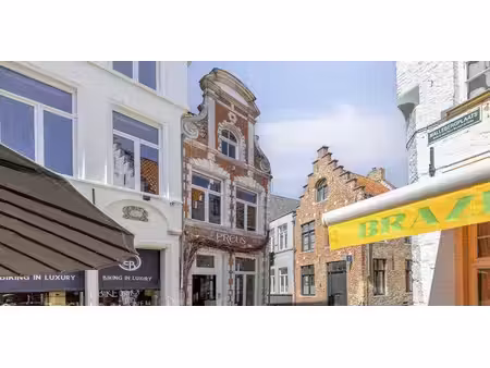 restauration à remettre à brugge pour € 250.000