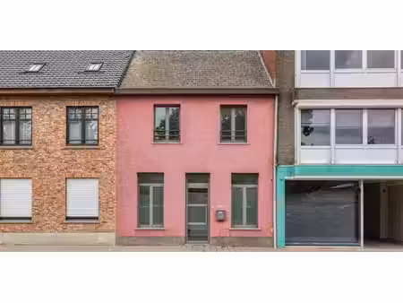 bien commercial à vendre à geel pour € 249.000