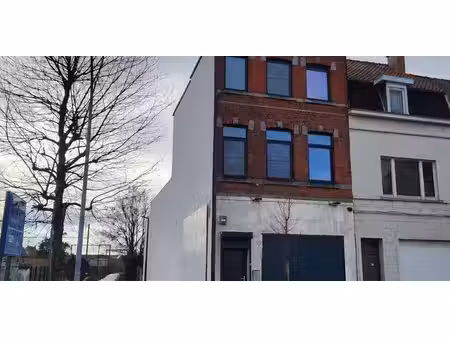 bien commercial à vendre à menen pour € 235.000 avec 4 chambres à coucher