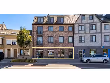 bien commercial à vendre à oostrozebeke pour € 249.000