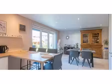 maison à vendre à jamoigne pour € 380.000 avec 3 chambres à coucher