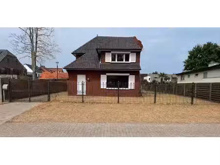 maison à vendre à diepenbeek pour € 249.000 avec 4 chambres à coucher