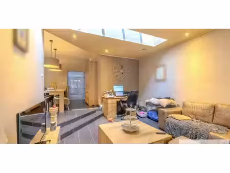 sous option - maison à vendre à hallaar avec 3 chambres à coucher