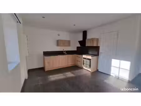 maison 4 pièces 70 m²
