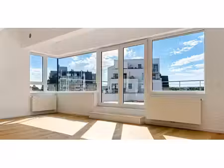 sous option - appartement à vendre à wavre avec 2 chambres à coucher
