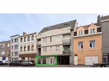 bâtiment commercial à vendre à uitkerke pour € 249.000