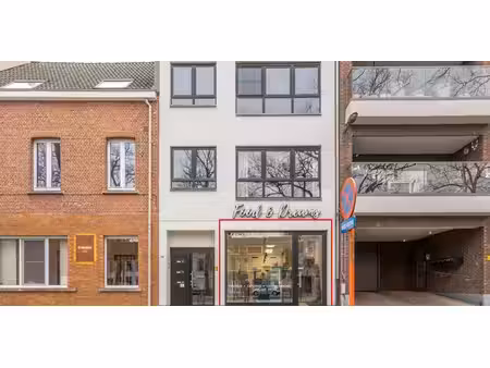 bien commercial à vendre à niel pour € 249.000