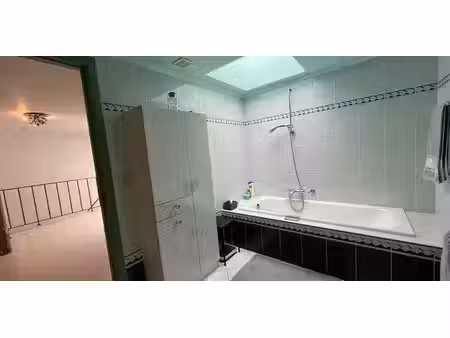 bien commercial à vendre à moorsele pour € 249.000 avec 2 chambres à coucher