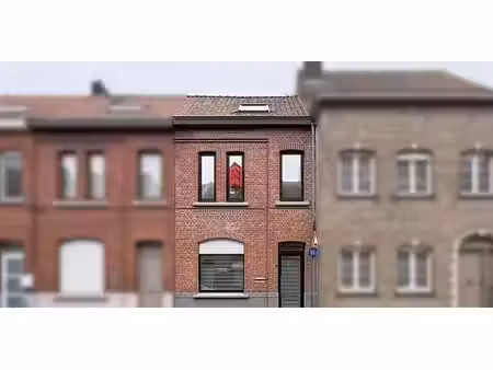 maison deux facades à vendre à messines pour € 249.000 avec 2 chambres à coucher
