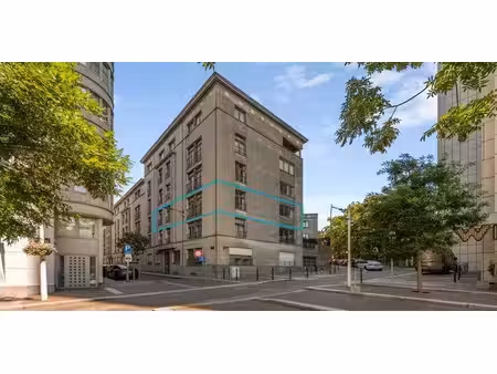 appartement à vendre à saint-josse-ten-noode pour € 385.000 avec 3 chambres à coucher