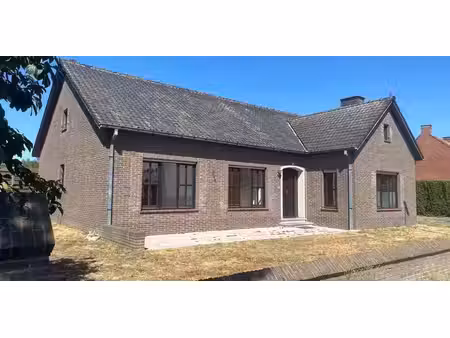 bungalow à vendre à sint-jan-in-eremo pour € 389.000 avec 3 chambres à coucher