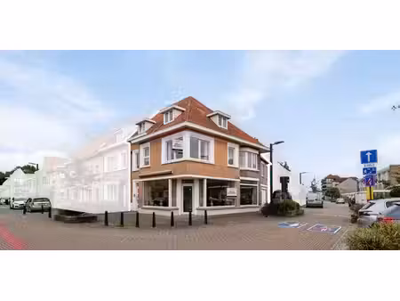 bien commercial à vendre à de panne pour € 350.000 avec 8 chambres à coucher
