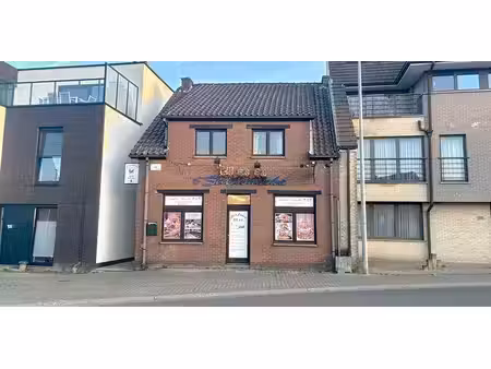 restauration à vendre à haaltert pour € 385.000