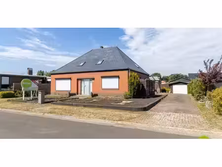 maison à vendre à oostham pour € 259.000 avec 6 chambres à coucher