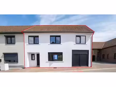 maison à vendre à mechelen-aan-de-maas pour € 389.000 avec 3 chambres à coucher