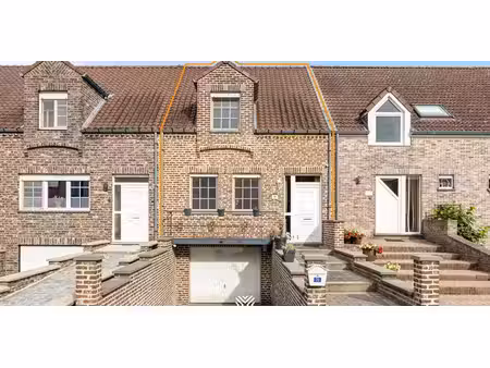 maison à vendre à uikhoven pour € 329.000 avec 3 chambres à coucher