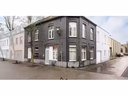 appartement à vendre à eeklo pour € 435.000 avec 5 chambres à coucher