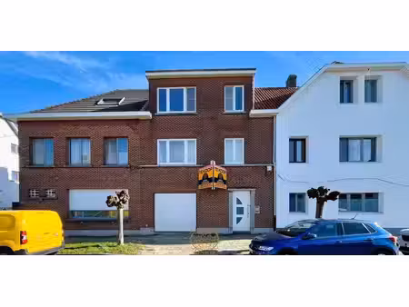 immeuble d'appartements à vendre à kontich pour € 450.000 avec 4 chambres à coucher