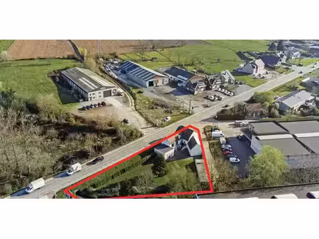 bâtiment d’entreprise à vendre à ophasselt pour € 325.000