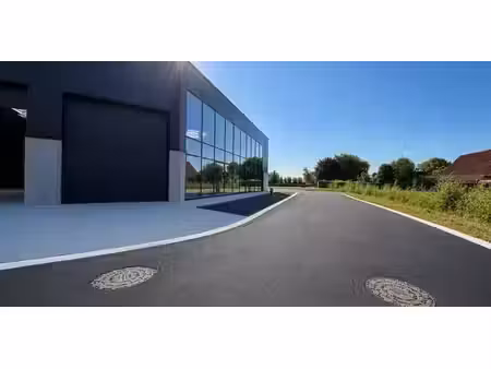 bâtiment d’entreprise à vendre à elverdinge pour € 450.000