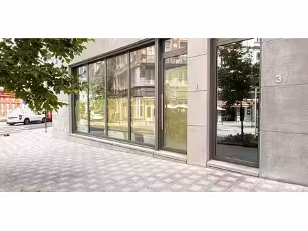 bien commercial à vendre à bruxelles pour € 450.000