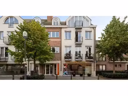 bâtiment commercial à vendre à turnhout pour € 345.000