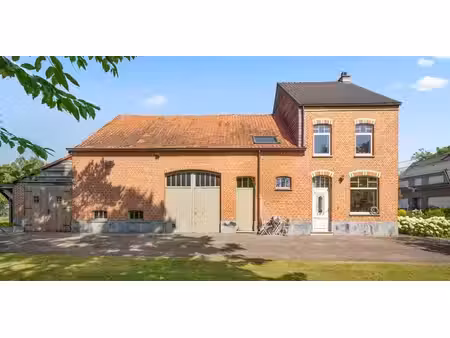 sous option - maison à vendre à betekom avec 3 chambres à coucher