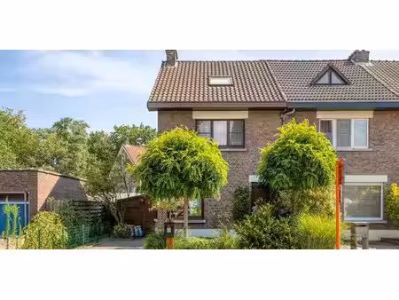 sous option - maison à vendre à boom avec 4 chambres à coucher