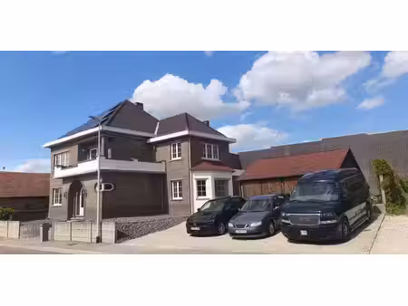 maison à vendre à schalkhoven pour € 449.000 avec 5 chambres à coucher