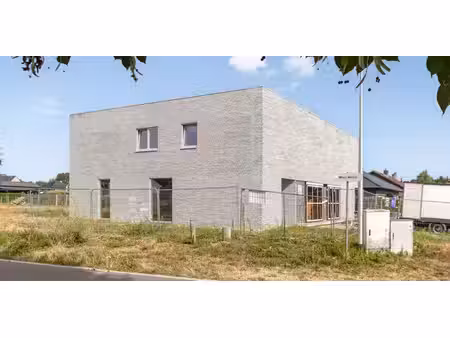 maison à vendre à veerle pour € 450.000 avec 3 chambres à coucher