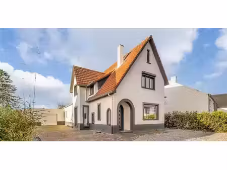 sous option - maison à vendre à lanaken avec 3 chambres à coucher