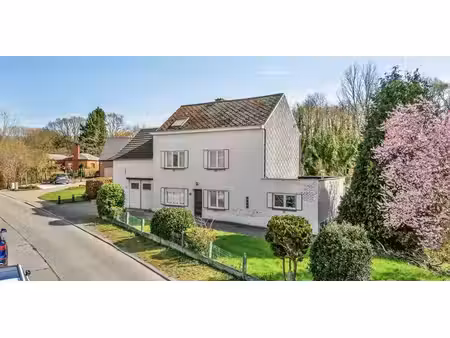 maison à vendre à pamel pour € 450.000 avec 5 chambres à coucher