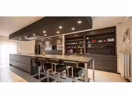 duplex à vendre à beverst pour € 349.000 avec 3 chambres à coucher