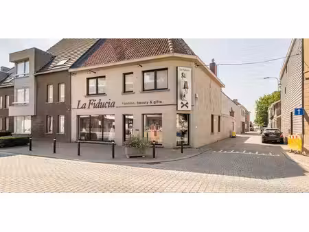 petit magasin à vendre à pittem pour € 398.000