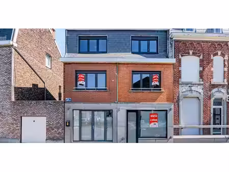 usage mixte à vendre à beyne-heusay pour € 269.000 avec 3 chambres à coucher