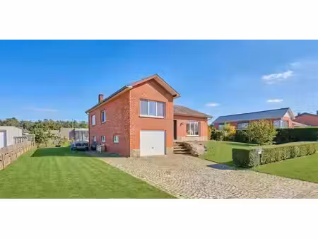 maison à vendre à oostham pour € 267.000 avec 3 chambres à coucher